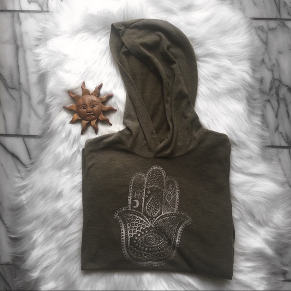 Modern Lux Tops - 2/$25! Modern Lux Green Boho Hamsa Hoodie